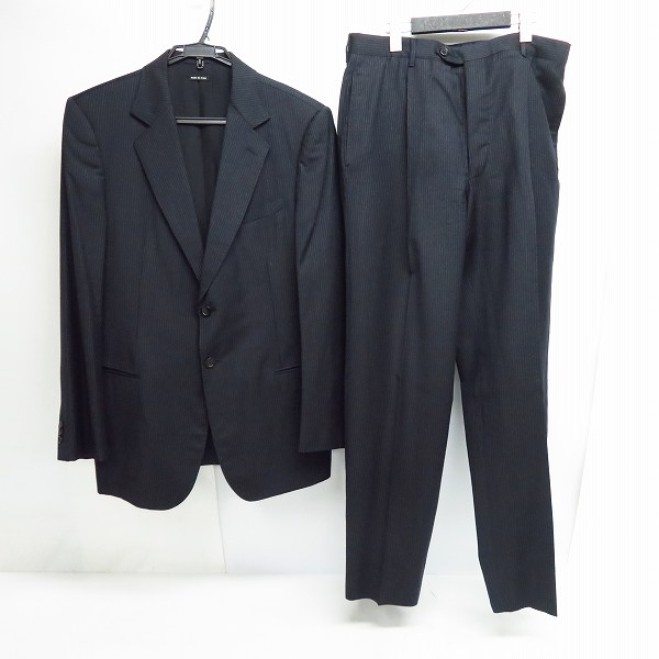 実際に弊社で買取させて頂いた GIORGIO ARMANI/ジョルジオアルマーニ BORGO21 ストライプ セットアップ/50
