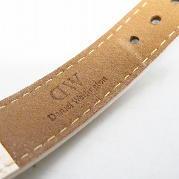 実際に弊社で買取させて頂いたDaniel Wellington/ダニエルウェリントン レディースウォッチ/腕時計 B32S4の画像 5枚目