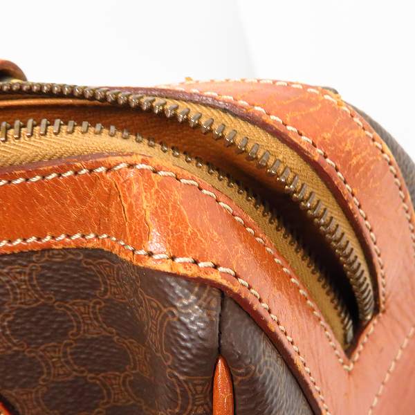 実際に弊社で買取させて頂いたCELINE/セリーヌ マカダム柄 レザーハンドバッグの画像 6枚目