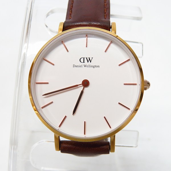 実際に弊社で買取させて頂いたDaniel Wellington/ダニエルウェリントン Petite Reading DW00100163