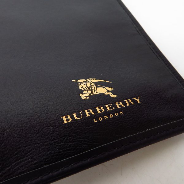 実際に弊社で買取させて頂いたBURBERRY/バーバリー ノバチェック柄 ブックカバーの画像 3枚目