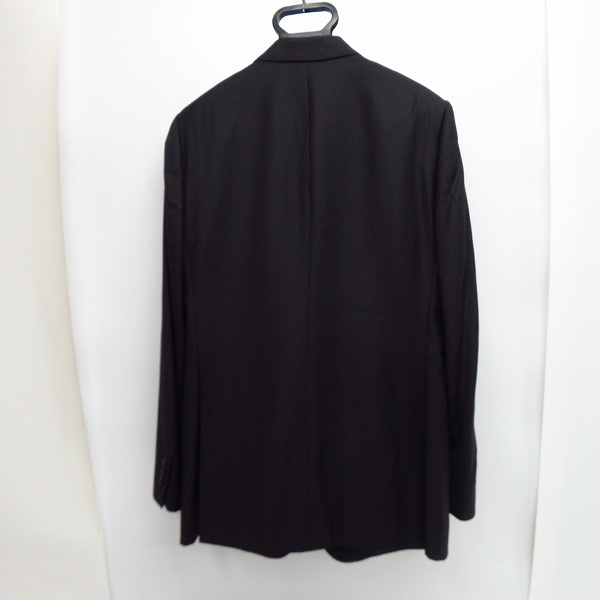 実際に弊社で買取させて頂いたGIORGIO ARMANI/ジョルジオアルマーニ ストライプ柄 3ボタン テーラードジャケット Size：50の画像 1枚目