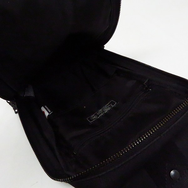 実際に弊社で買取させて頂いたmaster-piece/マスターピース ワンショルダーバッグ/ボディーバッグ ブラックの画像 3枚目