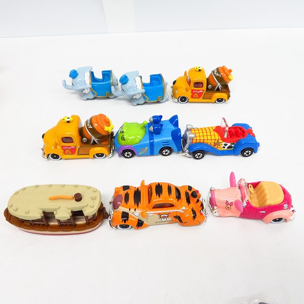 TOMY トミカ 東京ディズニーリゾート/ランド プーさんのミキサー車/空