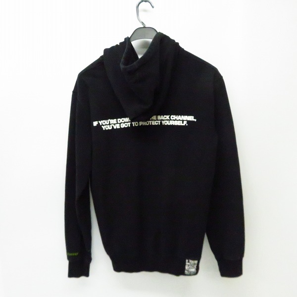 実際に弊社で買取させて頂いたBackChannel/バックチャンネル プルオーバーフーディー Lの画像 1枚目