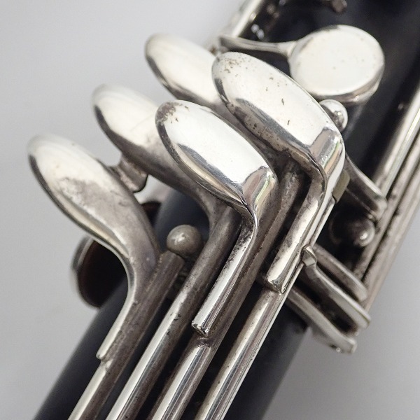 実際に弊社で買取させて頂いた★【型番不明】H.SELMER/セルマー バスクラリネット ハードケース付 の画像 4枚目