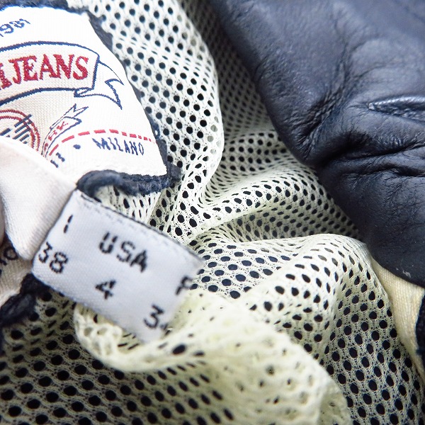 実際に弊社で買取させて頂いたARMANI JEANS/アルマーニジーンズ ジップアップ レザー ジャケット/ブラック/38の画像 3枚目