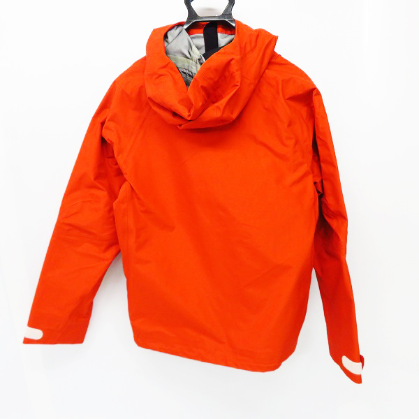 実際に弊社で買取させて頂いたFACTOTUM/ファクトタム ACC Line ブレザーシームブルゾン 01020823/48の画像 1枚目