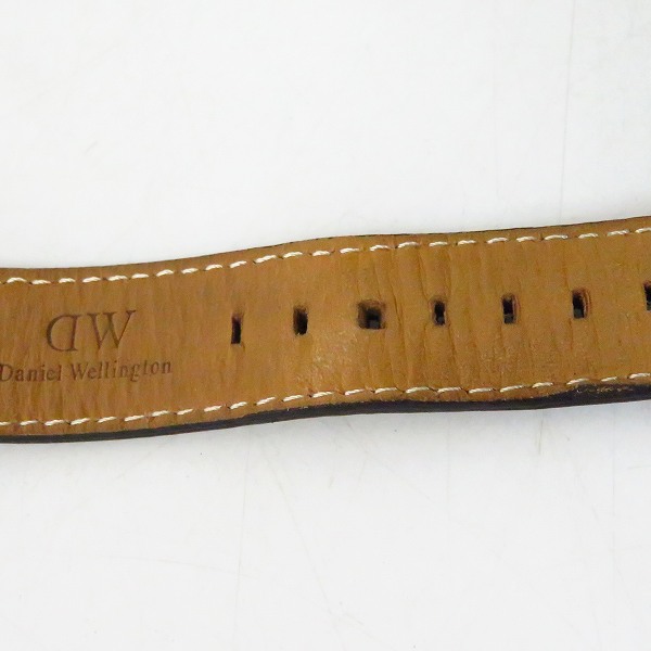 実際に弊社で買取させて頂いたDaniel Wellington/ダニエルウェリントン クラシック クォーツ腕時計 B40RSIの画像 4枚目
