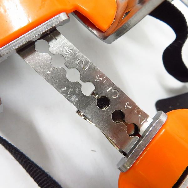 実際に弊社で買取させて頂いたBlack Diamond/ブラックダイヤモンド コンタクト クリップ 登山 登山用品の画像 4枚目