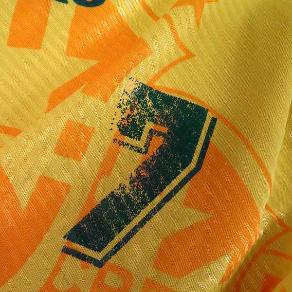 実際に弊社で買取させて頂いたUMBRO/アンブロ asics/アシックス lotto/ロット JFA/CBF/HNS レプリカユニフォーム/ショートパンツ 5点セットの画像 3枚目