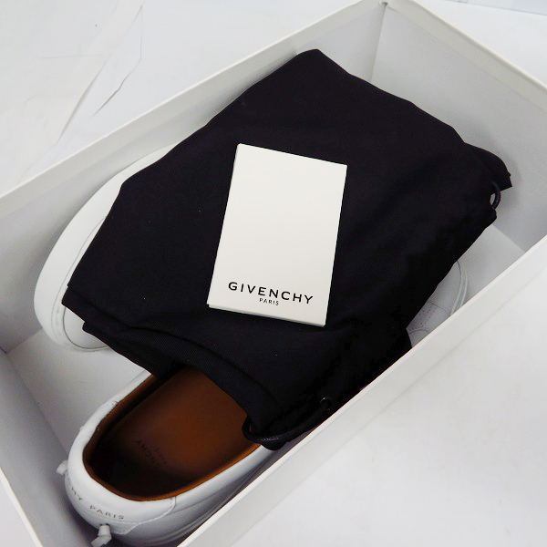 実際に弊社で買取させて頂いたGIVENCHY/ジバンシィ ロゴバンド レザー ローカットスニーカー BH0002H0FU-116/39の画像 6枚目