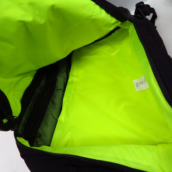 実際に弊社で買取させて頂いたNIKE LAB×KIM JONES/ナイキラボ×キムジョーンズ 16ss ダッフルバッグ BA5353-001の画像 4枚目
