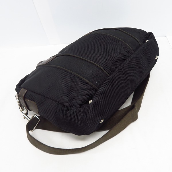 実際に弊社で買取させて頂いたLACOSTE/ラコステ 2WAY ショルダーバッグ レザーの画像 2枚目