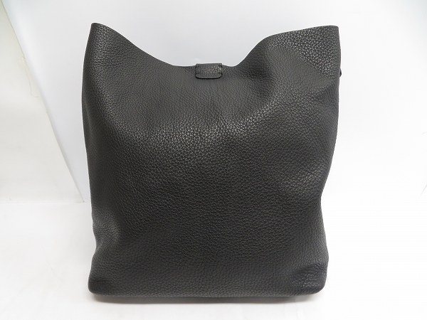 実際に弊社で買取させて頂いたGIORGIO ARMANI/ジョルジオアルマーニ レザー ショルダーバッグの画像 1枚目