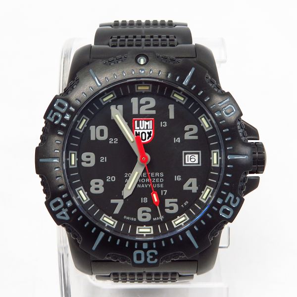 実際に弊社で買取させて頂いたLUMINOX/ルミノックス AUTHORIZED FOR NAVY USE 4220 SERIES クォーツ/ウォッチ/腕時計 Ref.4222