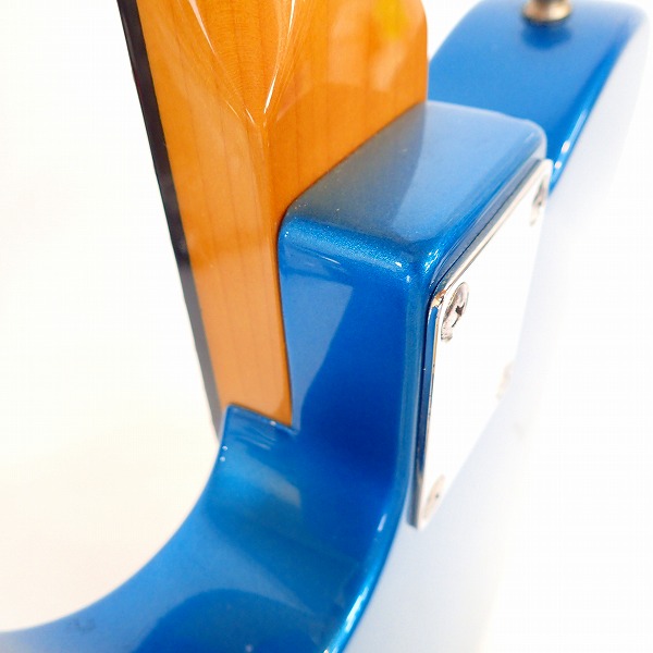 実際に弊社で買取させて頂いた★Bacchus/バッカス UNIVERSE SERIES テレキャスター タイプ メタリックブルー エレキギターの画像 9枚目