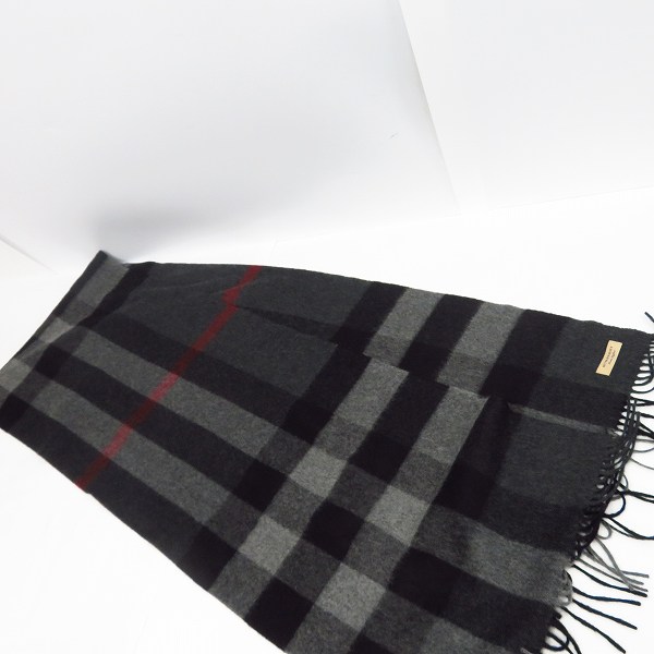 実際に弊社で買取させて頂いたBURBERRY/バーバリー チェック柄マフラー ブラック×グレーの画像 3枚目