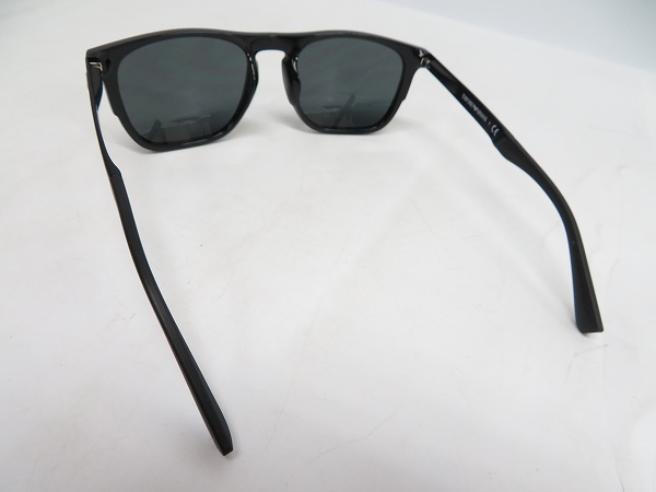 実際に弊社で買取させて頂いたEMPORIO ARMANI/エンポリオ アルマーニ サングラス/アイウェア/EA4114F 5017/87の画像 1枚目