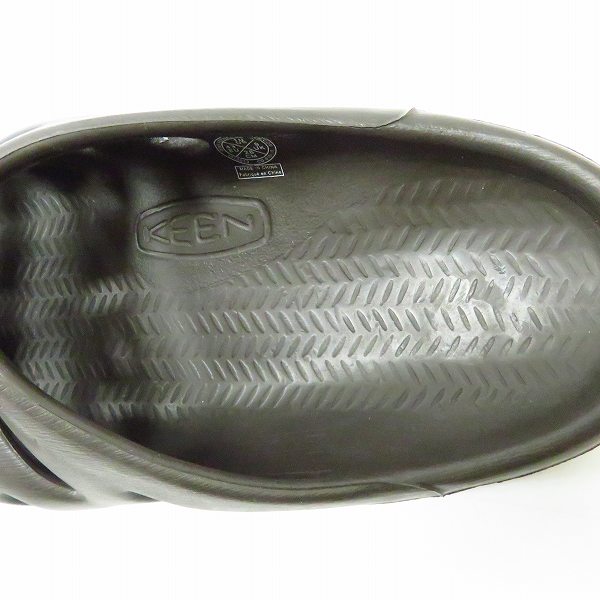 実際に弊社で買取させて頂いたKEEN/キーン YOGUI/ヨギ スリッポンサンダル 1013013/28の画像 4枚目