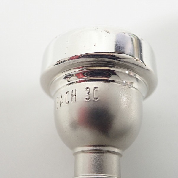 実際に弊社で買取させて頂いたVincent Bach/ヴィンセントバック トランペット用マウスピース 3C サテンシルバーの画像 2枚目
