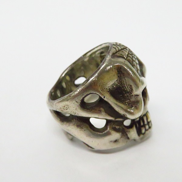 実際に弊社で買取させて頂いた【ギャラ/カスタム】トラヴィスワーカー オリジナルスカルリング 18K ゴールドトゥース 100個限定/シリアル入 RGS001-Y 17-18号の画像 4枚目