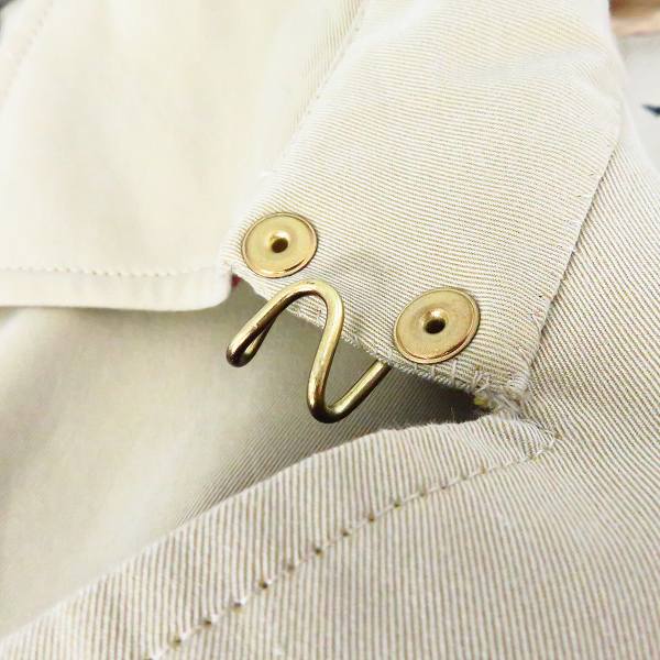 実際に弊社で買取させて頂いたBURBERRY/バーバリー ライナー付き ロングトレンチコート/50 の画像 4枚目