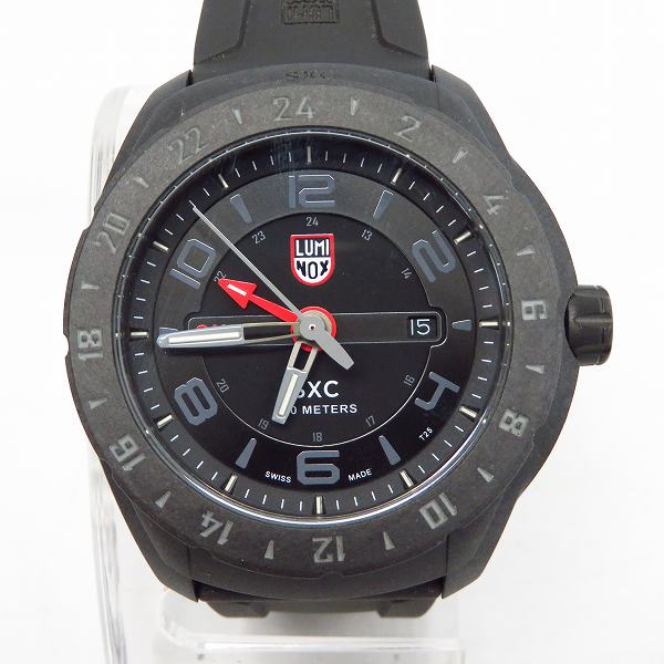 実際に弊社で買取させて頂いたLUMINOX/ルミノックス  SXC PC CARBON GMT 5020 SERIES クォーツ/ウォッチ/腕時計 Ref. 5021 GN XSの画像 1枚目