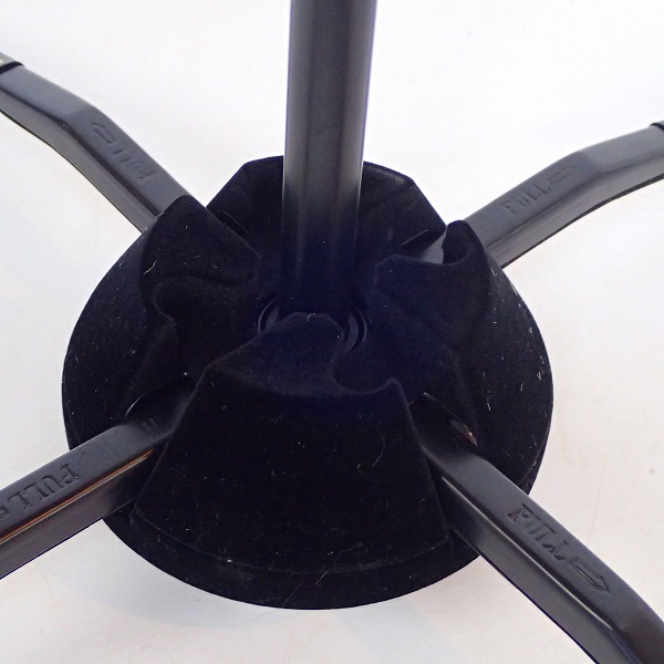 実際に弊社で買取させて頂いたHERCULES/ハーキュレス トランペット用 スタンド ケース付きの画像 3枚目