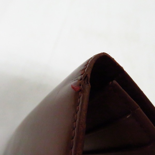 実際に弊社で買取させて頂いたCartier/カルティエ マストライン 二つ折り レザー 長財布の画像 9枚目