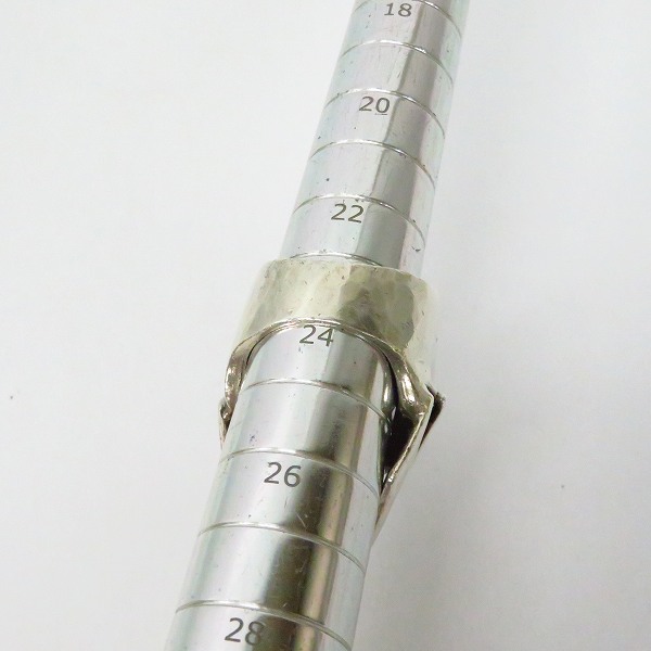 実際に弊社で買取させて頂いた【カスタム】STANLEY GUES/スタンリーゲス Xラージスカルリングｗ1ストーンアイ エングレービング/23.5-24号の画像 9枚目