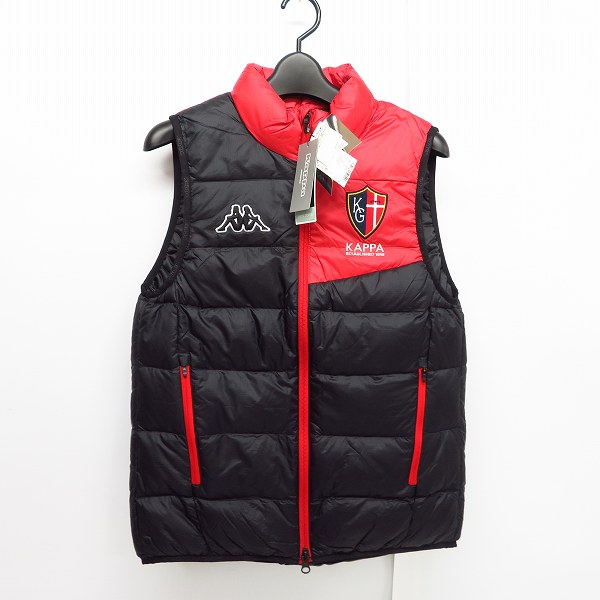 実際に弊社で買取させて頂いた【未使用】Kappa/カッパ ロゴワッペン付きダウンベスト ゴルフウェア ブラック×レッド KG652VE42/S