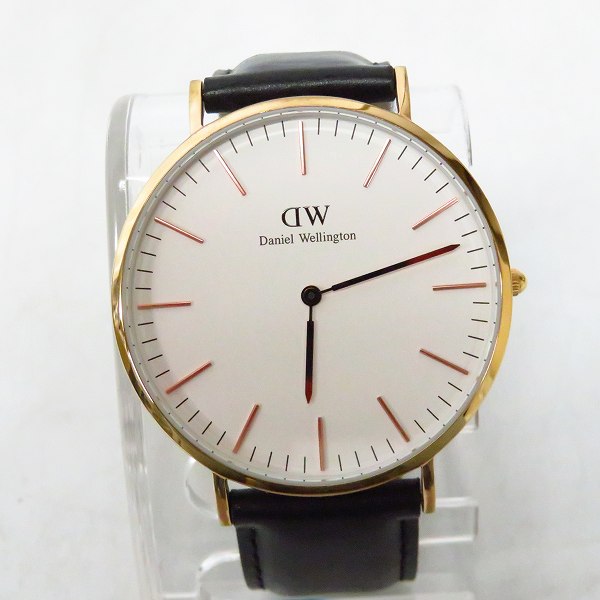 実際に弊社で買取させて頂いたDaniel Wellington/ダニエルウェリントン レザーベルト 腕時計 B40R2 