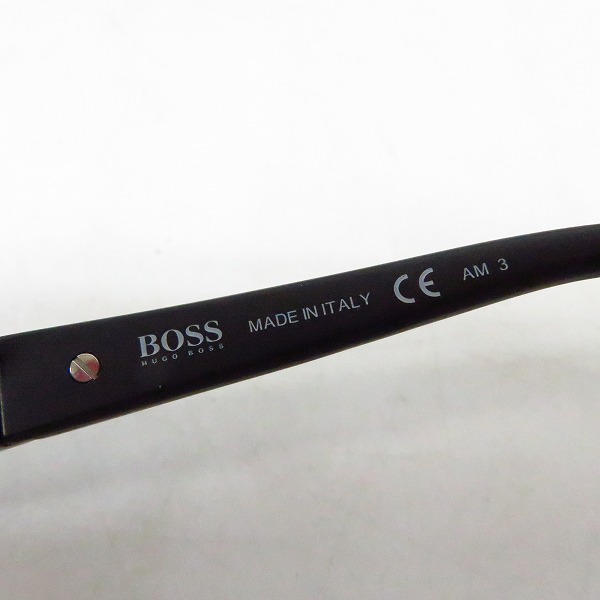 実際に弊社で買取させて頂いたHUGO BOSS/ヒューゴボス サングラスフレーム/アイウェア 0440/S 793Y1の画像 4枚目