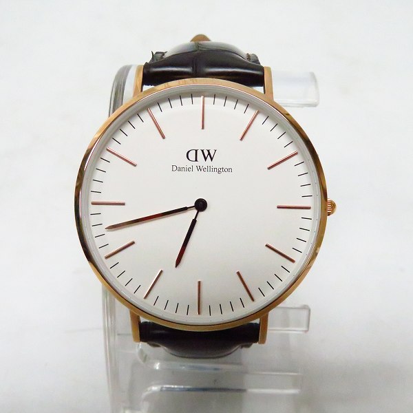 実際に弊社で買取させて頂いたDaniel Wellington/ダニエルウェリントン レザーベルト クォーツ/ウォッチ/腕時計 B15