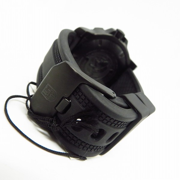 実際に弊社で買取させて頂いたLUMINOX/ルミノックス ANU 4220シリーズ ネイビーシールズ クォーツ/ref.4221 ラバーベルト の画像 2枚目