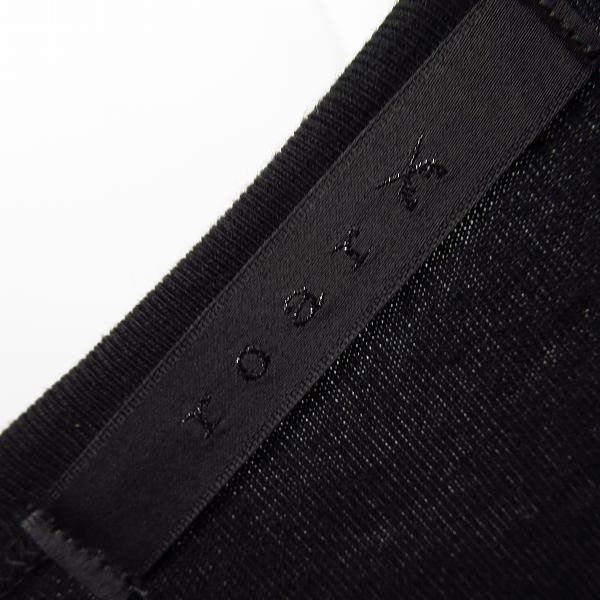 実際に弊社で買取させて頂いた【未使用】roar/ロアー スワロフスキー クロスガン/二丁拳銃 Vネック 半袖Tシャツ 15SRT-36A/2の画像 3枚目