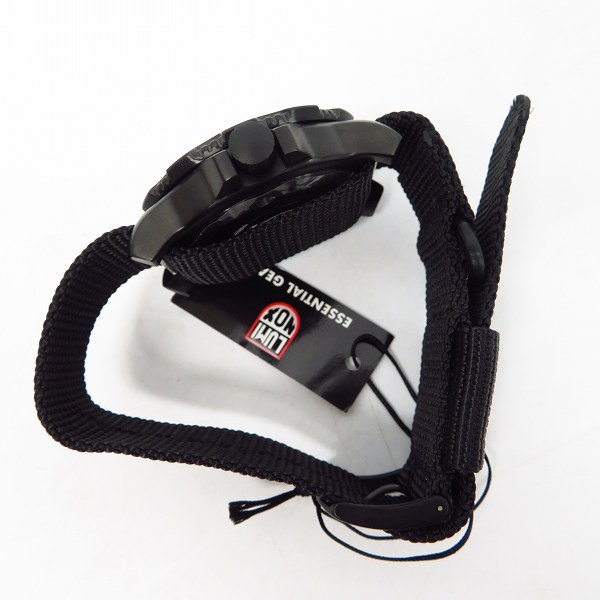 実際に弊社で買取させて頂いたLUMINOX/ルミノックス ANU 4220シリーズ ネイビーシールズ クォーツ/ref.4221.CW NATOストラップの画像 1枚目