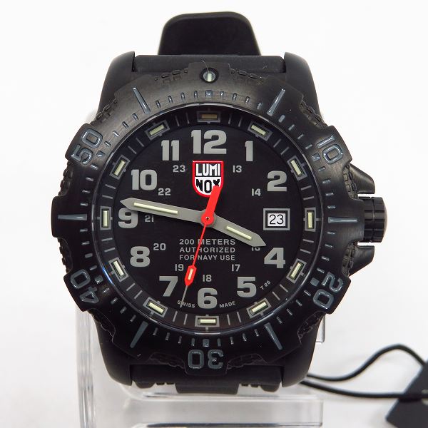 実際に弊社で買取させて頂いたLUMINOX/ルミノックス ANU 4220シリーズ ネイビーシールズ クォーツ/ref.4221 ラバーベルト 