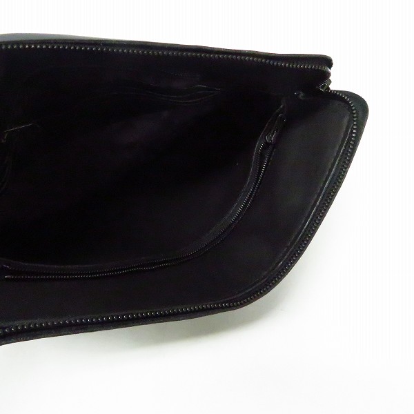 実際に弊社で買取させて頂いたato/アトウ COW HIDE/レザー ハンドル付き ブラック/14SS-AM14A-A01-BK/クラッチバッグの画像 3枚目