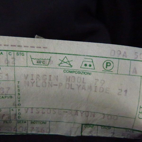 実際に弊社で買取させて頂いたGIORGIO ARMANI/ジョルジオアルマーニ バージンウール テーラードジャケット/50の画像 3枚目