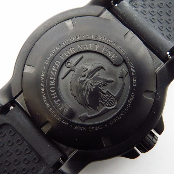 実際に弊社で買取させて頂いたLUMINOX/ルミノックス ANU 4220シリーズ ネイビーシールズ クォーツ/ref.4221 ラバーベルト の画像 3枚目