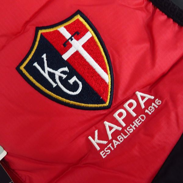 実際に弊社で買取させて頂いた【未使用】Kappa/カッパ ロゴワッペン付きダウンベスト ゴルフウェア ブラック×レッド KG652VE42/Mの画像 3枚目