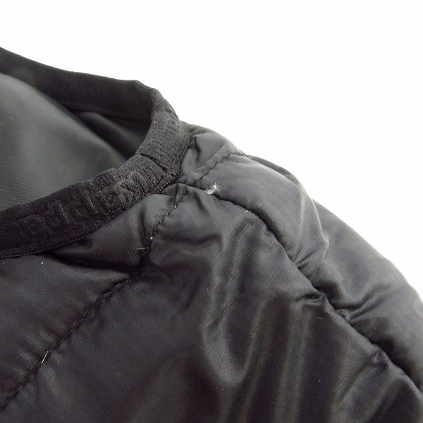 実際に弊社で買取させて頂いた【未使用】Kappa/カッパ ロゴワッペン付きダウンベスト ゴルフウェア ブラック×レッド KG652VE42/Mの画像 6枚目