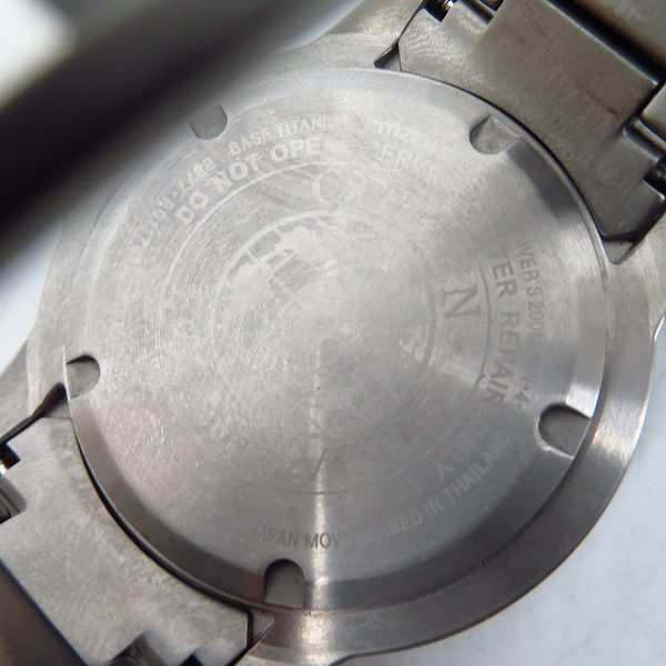 実際に弊社で買取させて頂いたCITIZEN/シチズン 腕時計 Eco Drive/エコドライブ WATER 200M GN-4-S の画像 4枚目