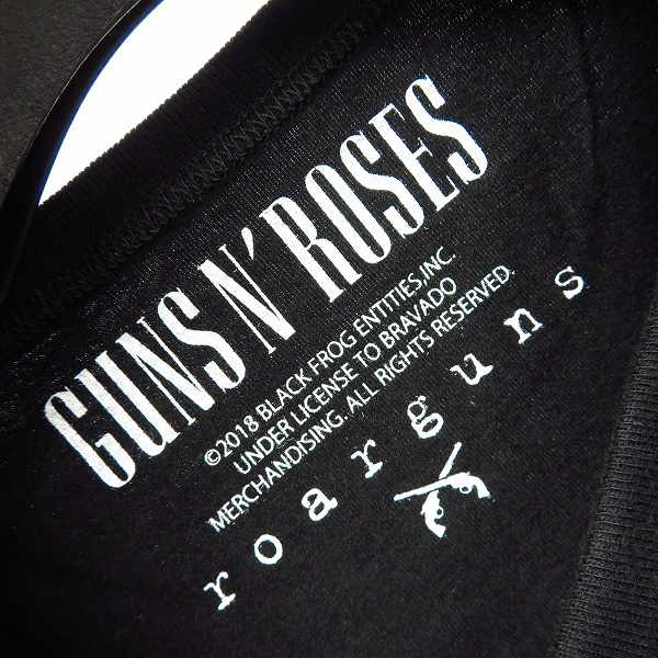 実際に弊社で買取させて頂いた【未使用】roarguns/ロアーガンズ "Guns N' Roses" PISTOL PRINT TEE Tシャツ ブラック 18MGT-15/2の画像 2枚目