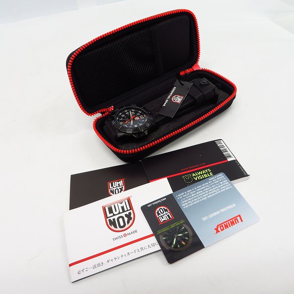 実際に弊社で買取させて頂いたLUMINOX/ルミノックス ANU 4220シリーズ ネイビーシールズ クォーツ/ref.4221 ラバーベルト の画像 6枚目