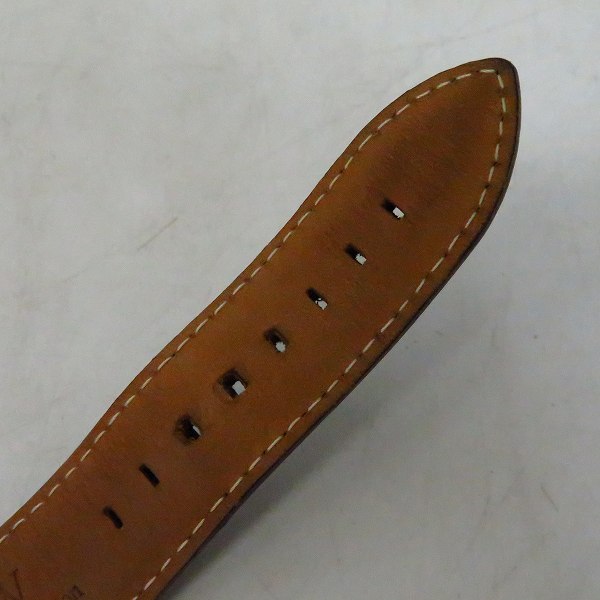 実際に弊社で買取させて頂いたDaniel Wellington/ダニエルウェリントン レザーベルト 腕時計 B40R2 の画像 6枚目