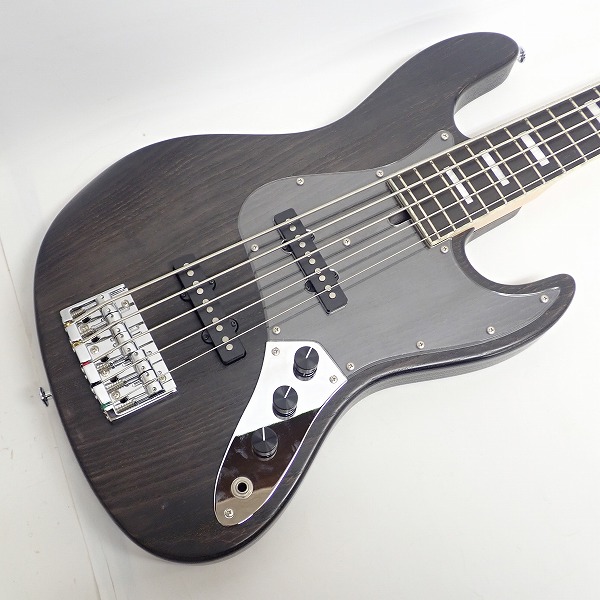 実際に弊社で買取させて頂いた★Bacchus/バッカス WOODLINE DX5/E BLK/OIL 飛鳥ファクトリー 5弦 エレキベース ギグケース付きの画像 5枚目