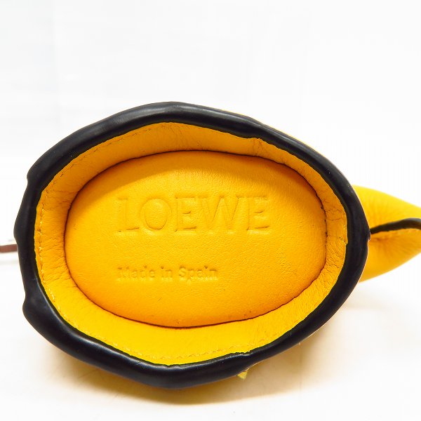 実際に弊社で買取させて頂いたLOEWE/ロエベ レザー エレファントコインケース イエローの画像 4枚目